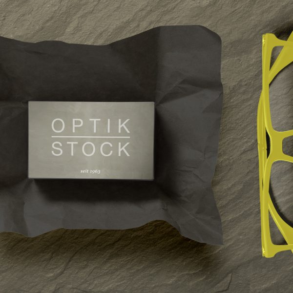 Kunde Optik Stock Visitenkarten – Grafikdesign von Ulrike Hostehradsky im KREATIVSTUDIO München Gestaltung von Visitenkarten für den Kunden Optik Stock als Grafikdesign Auftrag durch das KREATIVSTUDIO München